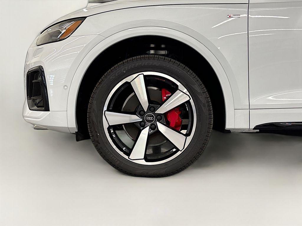 new 2024 Audi Q5 car, priced at $56,871