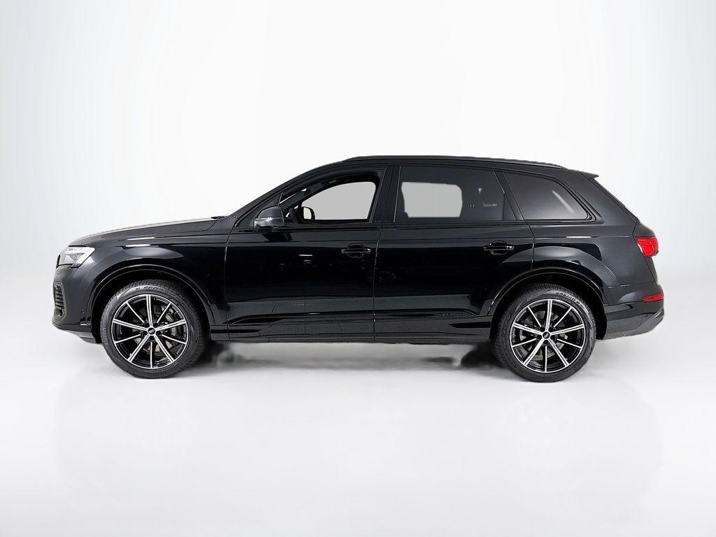 new 2025 Audi Q7 car, priced at $71,450