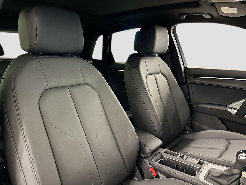 new 2025 Audi Q3 car, priced at $41,560