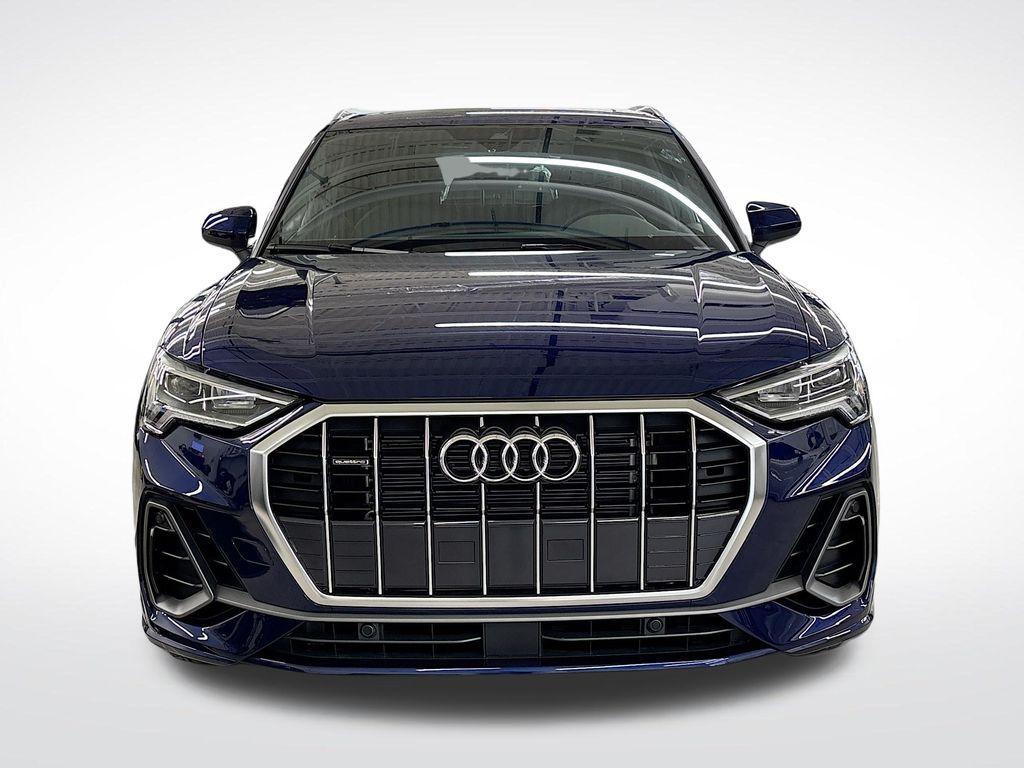 new 2025 Audi Q3 car, priced at $41,560