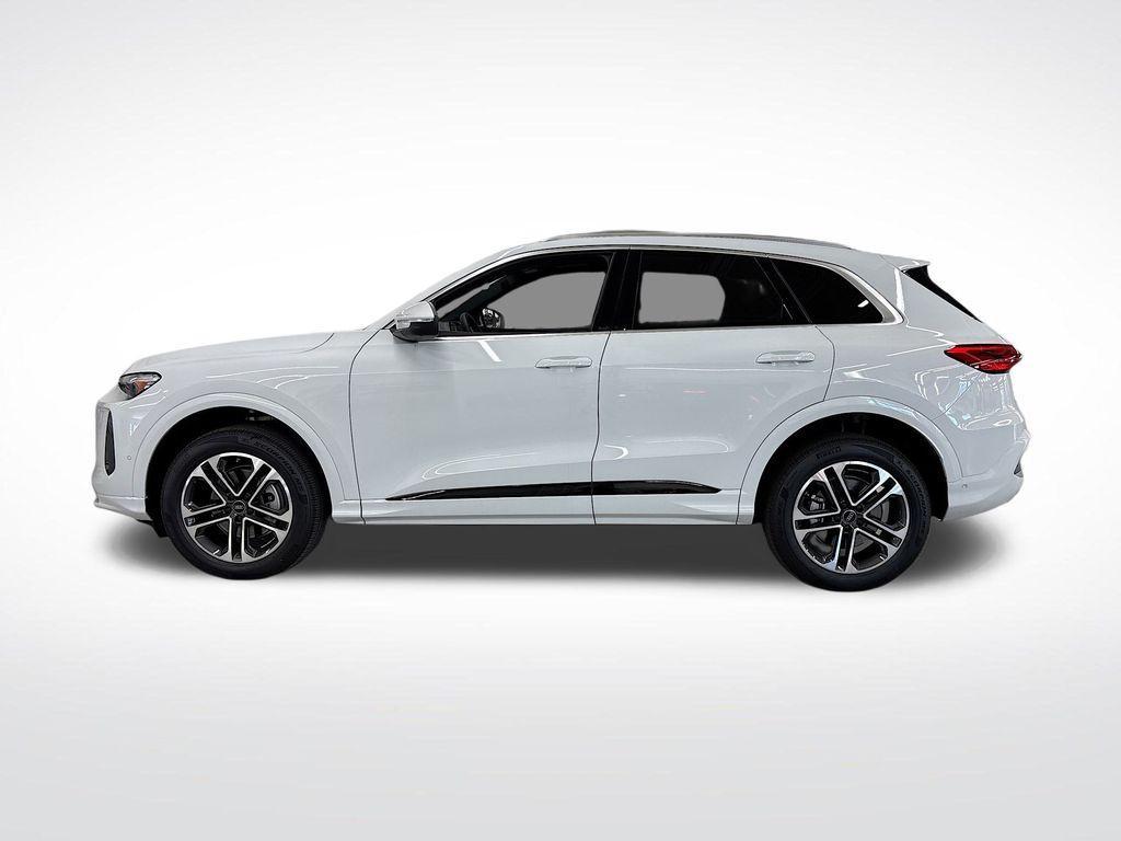 new 2025 Audi Q5 car, priced at $57,290