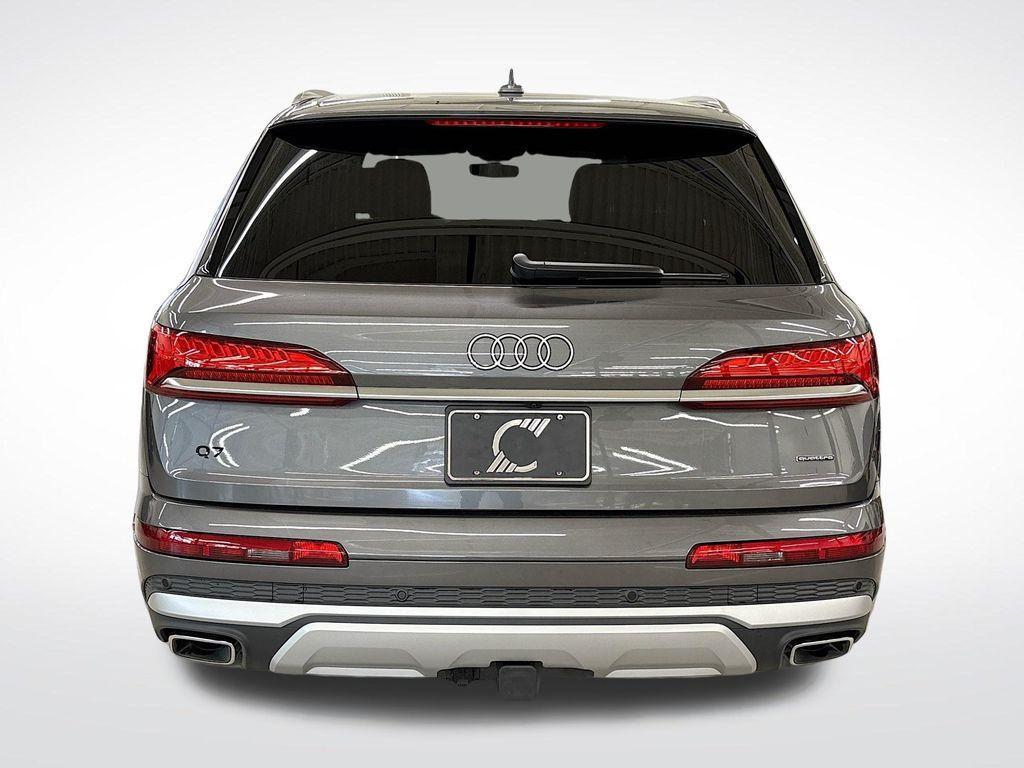 new 2025 Audi Q7 car, priced at $71,850
