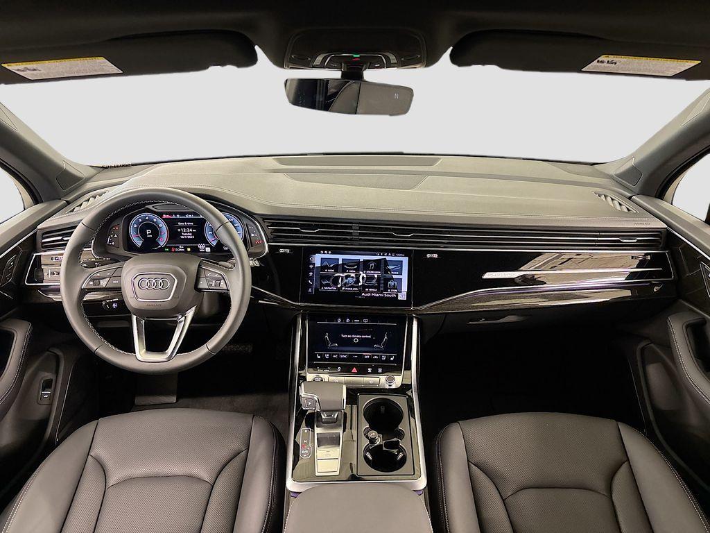 new 2025 Audi Q7 car, priced at $71,850