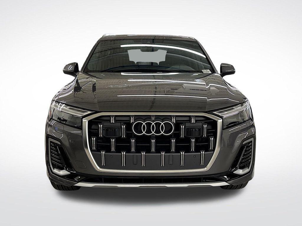 new 2025 Audi Q7 car, priced at $71,850