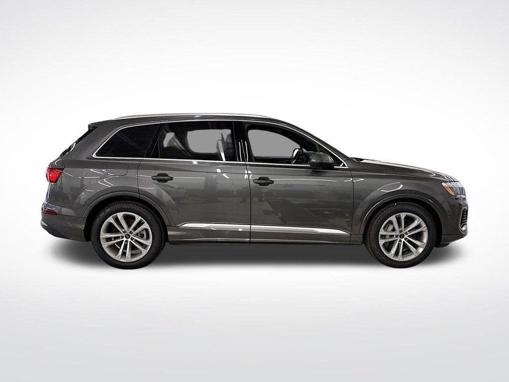 new 2025 Audi Q7 car, priced at $71,850