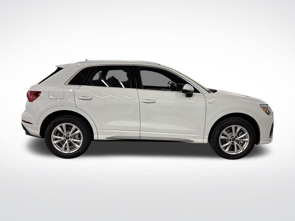new 2025 Audi Q3 car, priced at $41,560