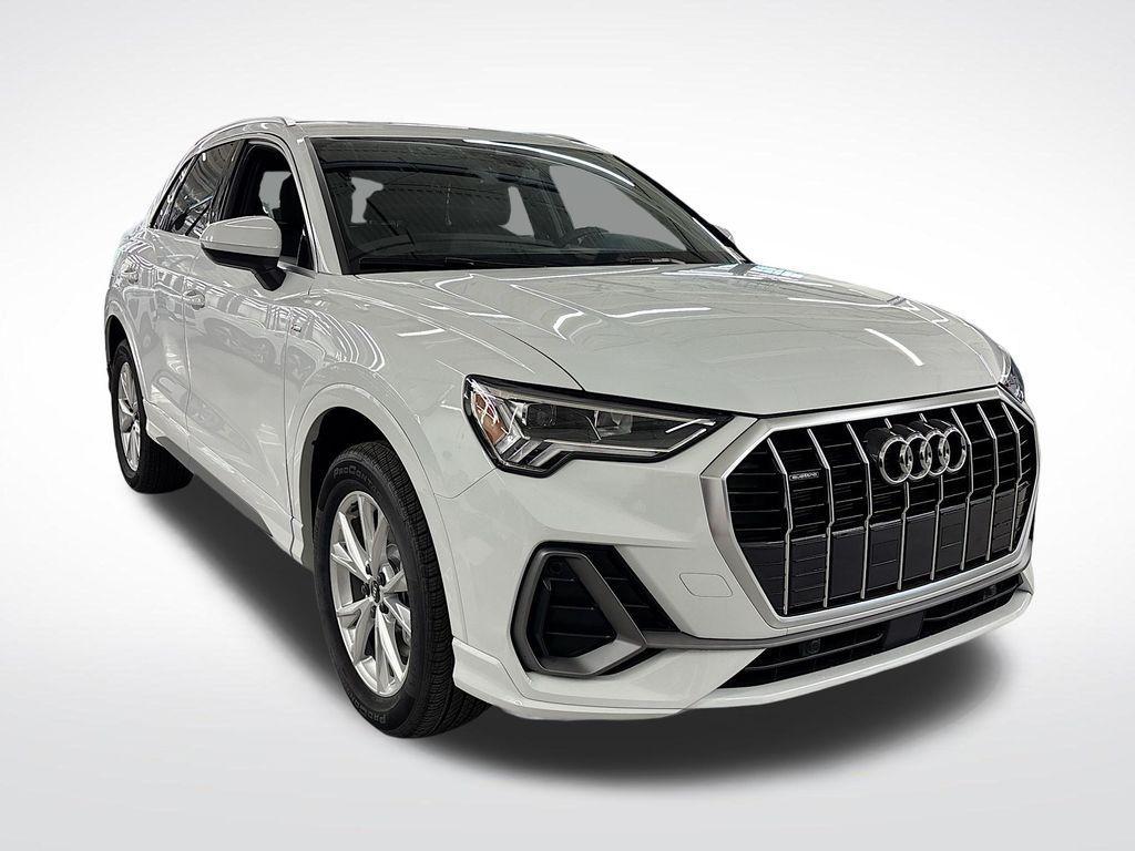 new 2025 Audi Q3 car, priced at $41,560