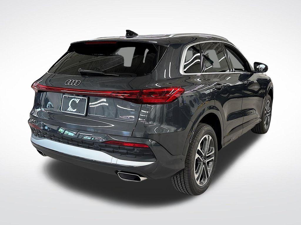 new 2025 Audi Q5 car, priced at $55,190