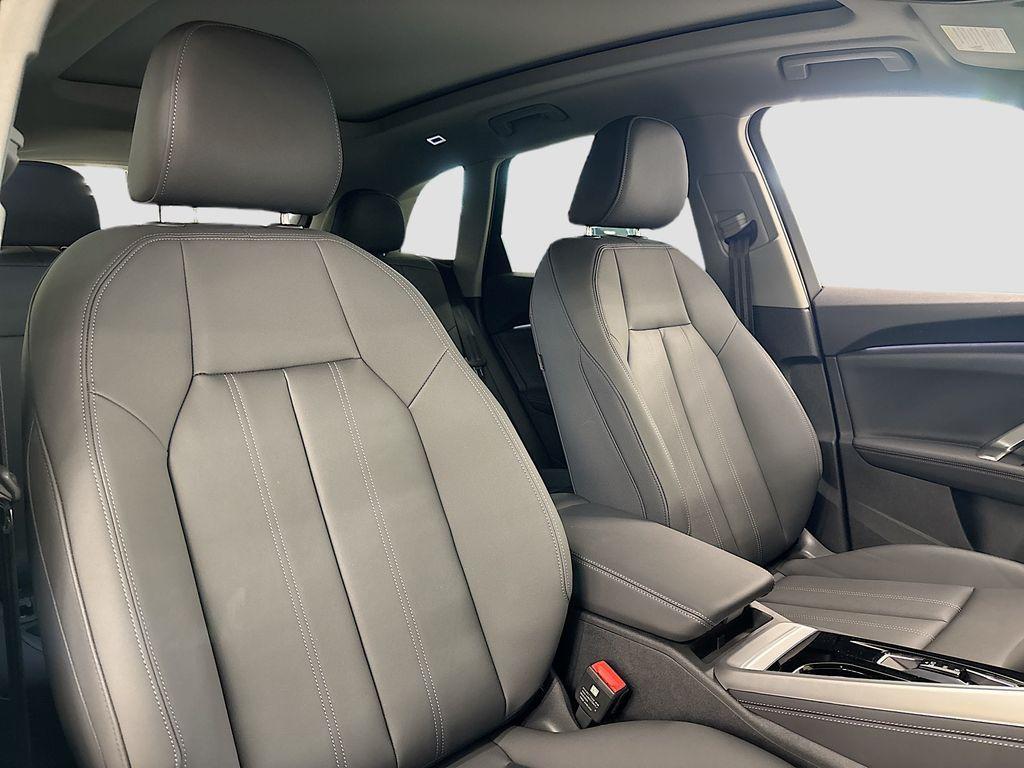 new 2025 Audi Q5 car, priced at $55,190