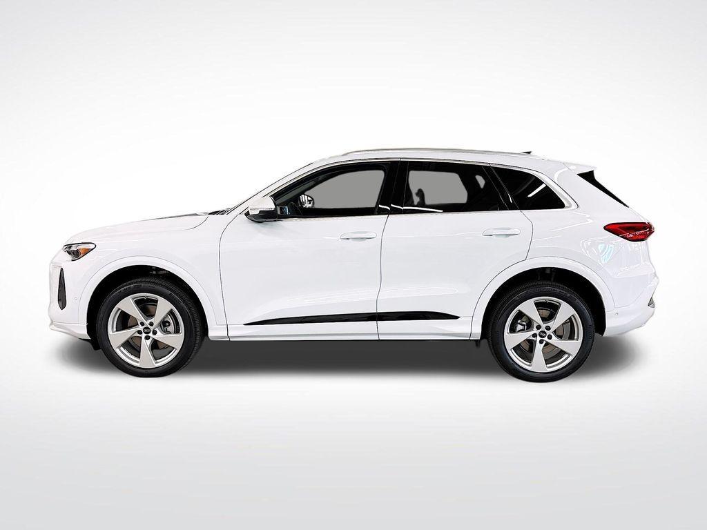 new 2025 Audi Q5 car, priced at $57,350