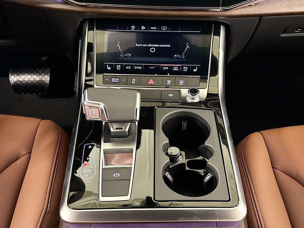 new 2025 Audi Q7 car, priced at $68,200