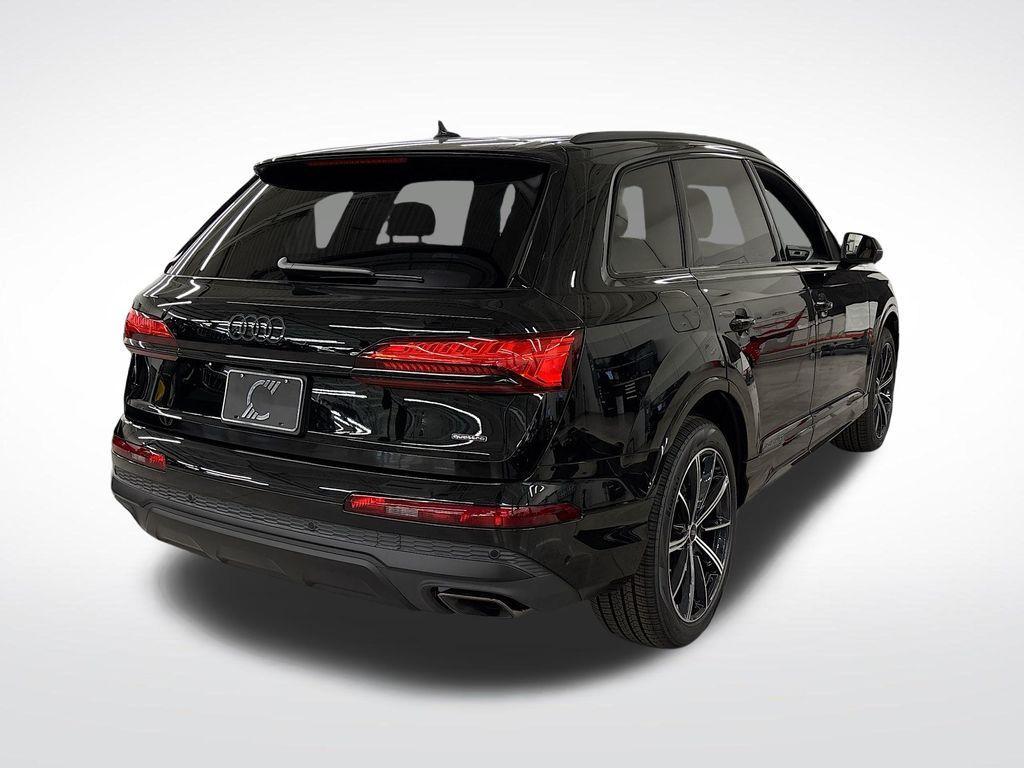 new 2025 Audi Q7 car, priced at $68,200