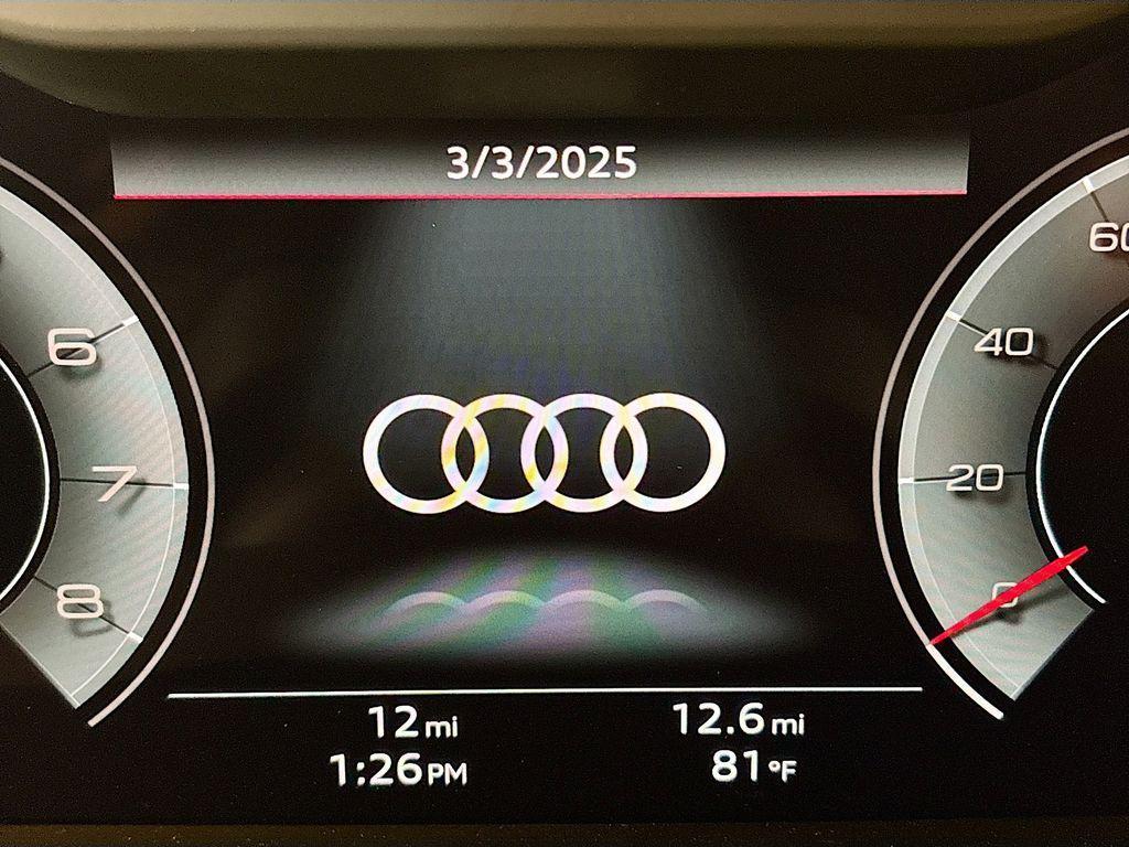 new 2025 Audi Q7 car, priced at $74,520