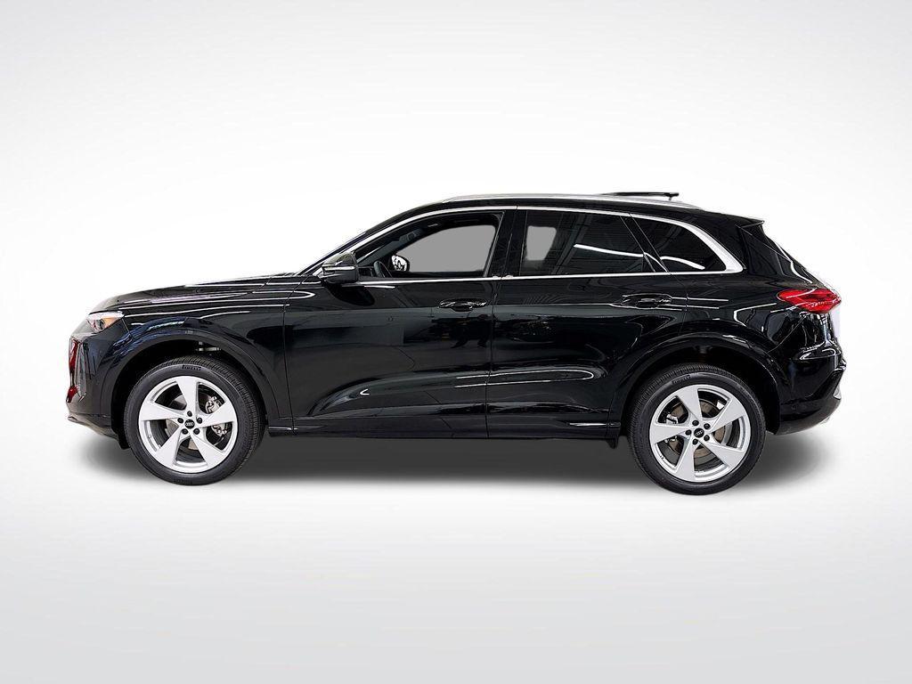 new 2025 Audi Q5 car, priced at $58,300