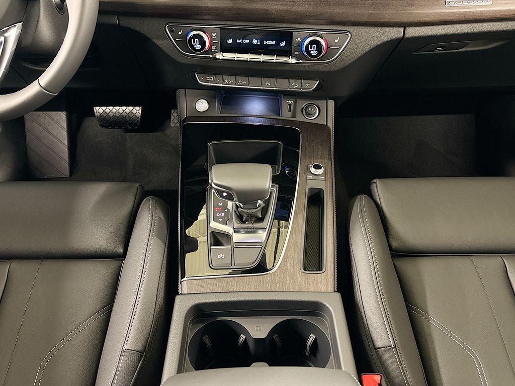 new 2025 Audi Q5 car, priced at $57,625