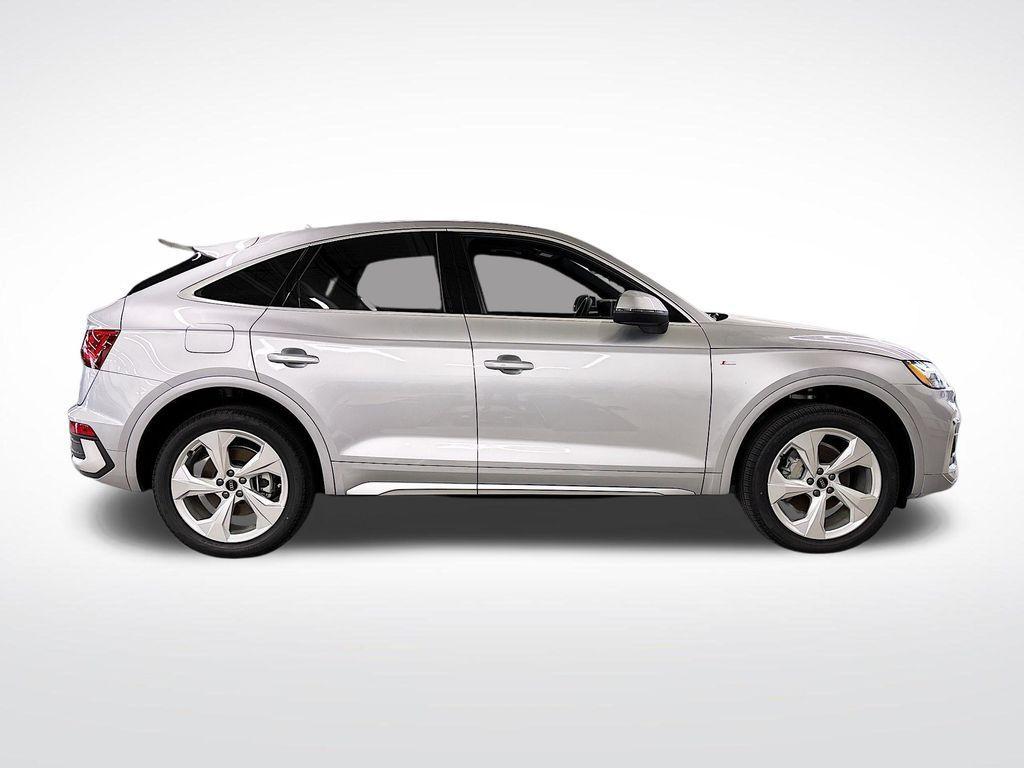 new 2025 Audi Q5 car, priced at $57,625