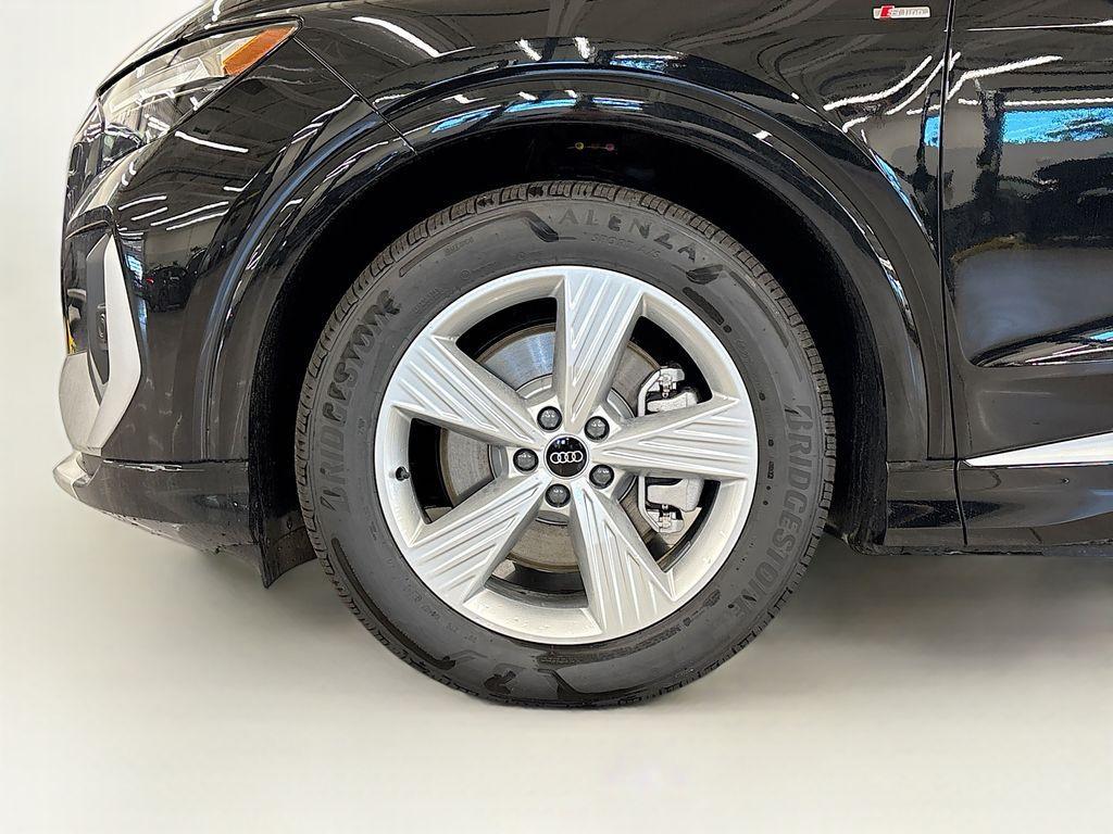 new 2025 Audi Q4 e-tron car, priced at $60,185