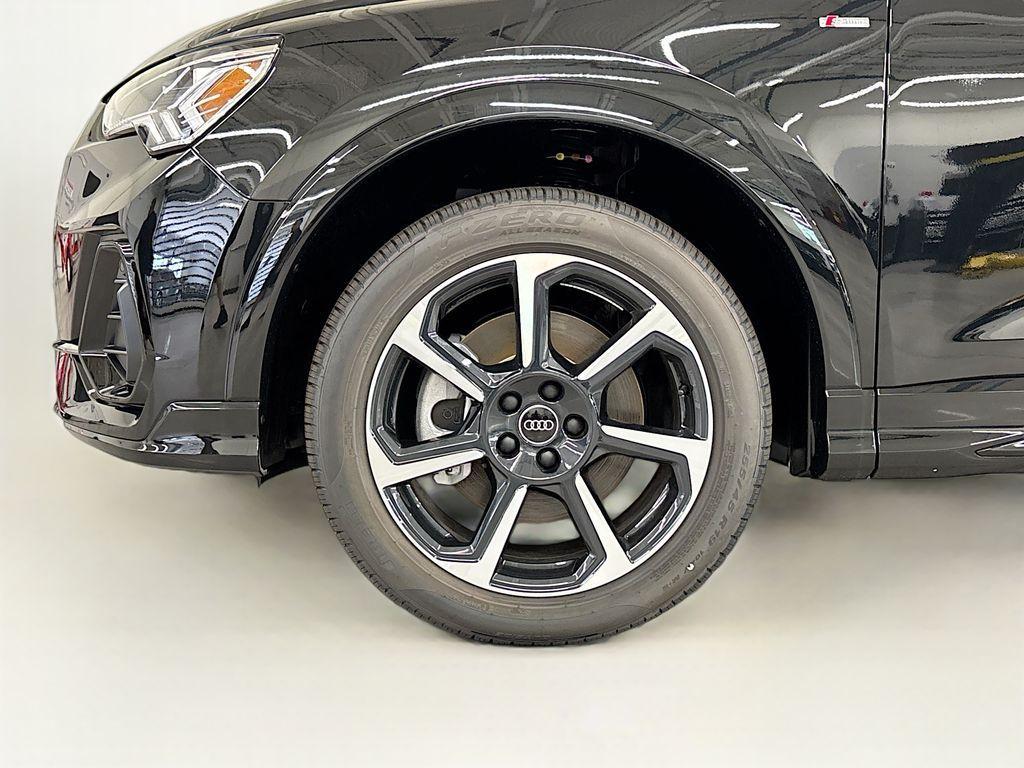new 2025 Audi Q3 car, priced at $45,210