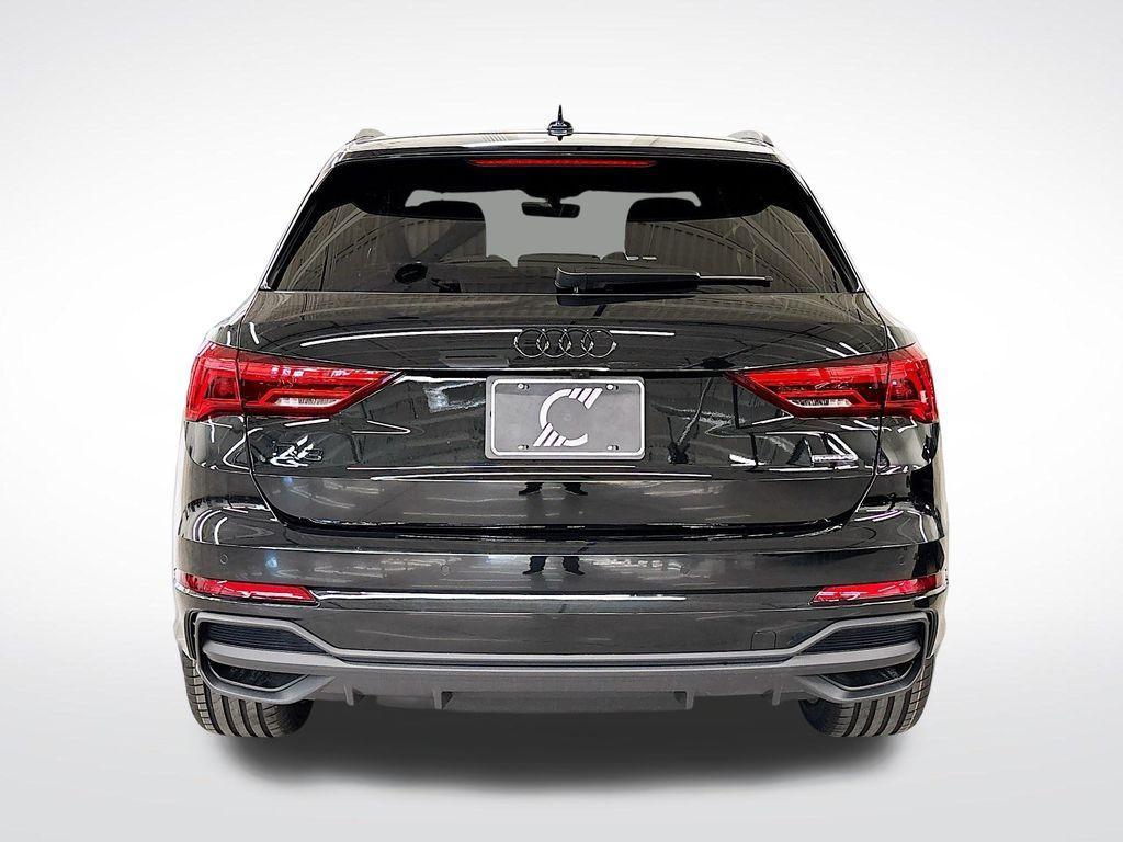 new 2025 Audi Q3 car, priced at $47,500