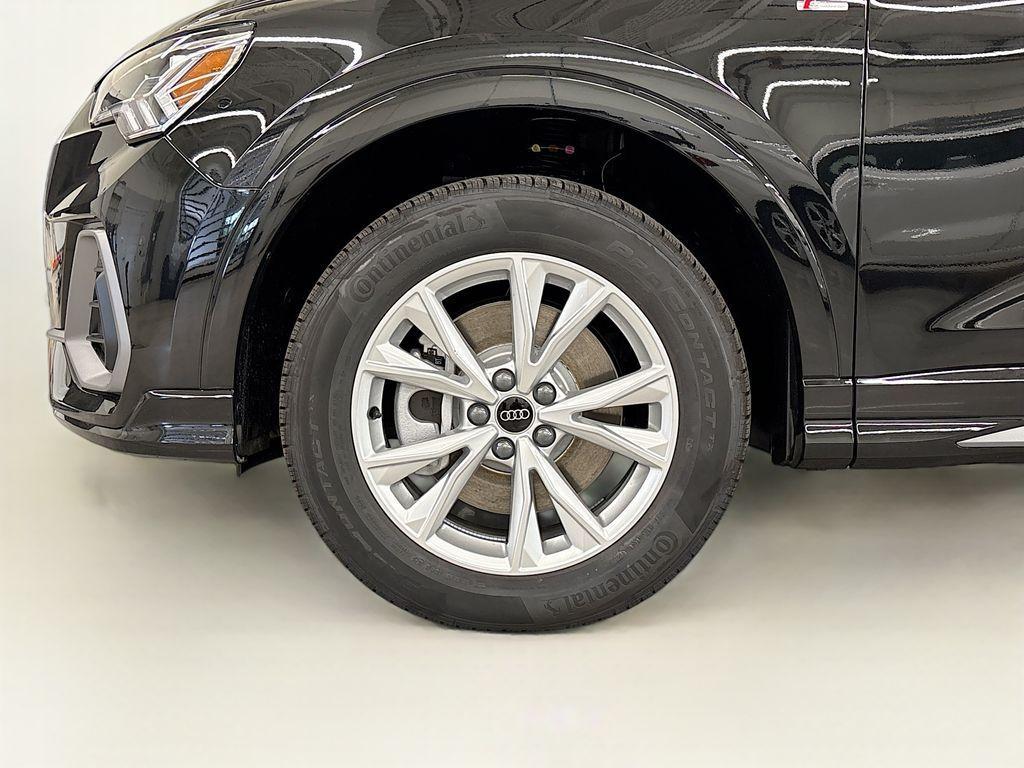new 2025 Audi Q3 car, priced at $44,785