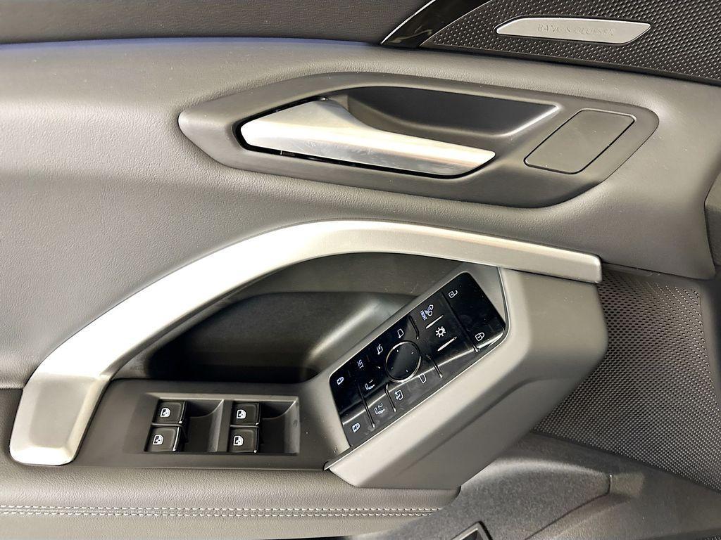 new 2025 Audi Q5 Sportback car, priced at $60,400