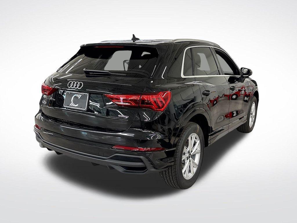 new 2025 Audi Q3 car, priced at $41,560