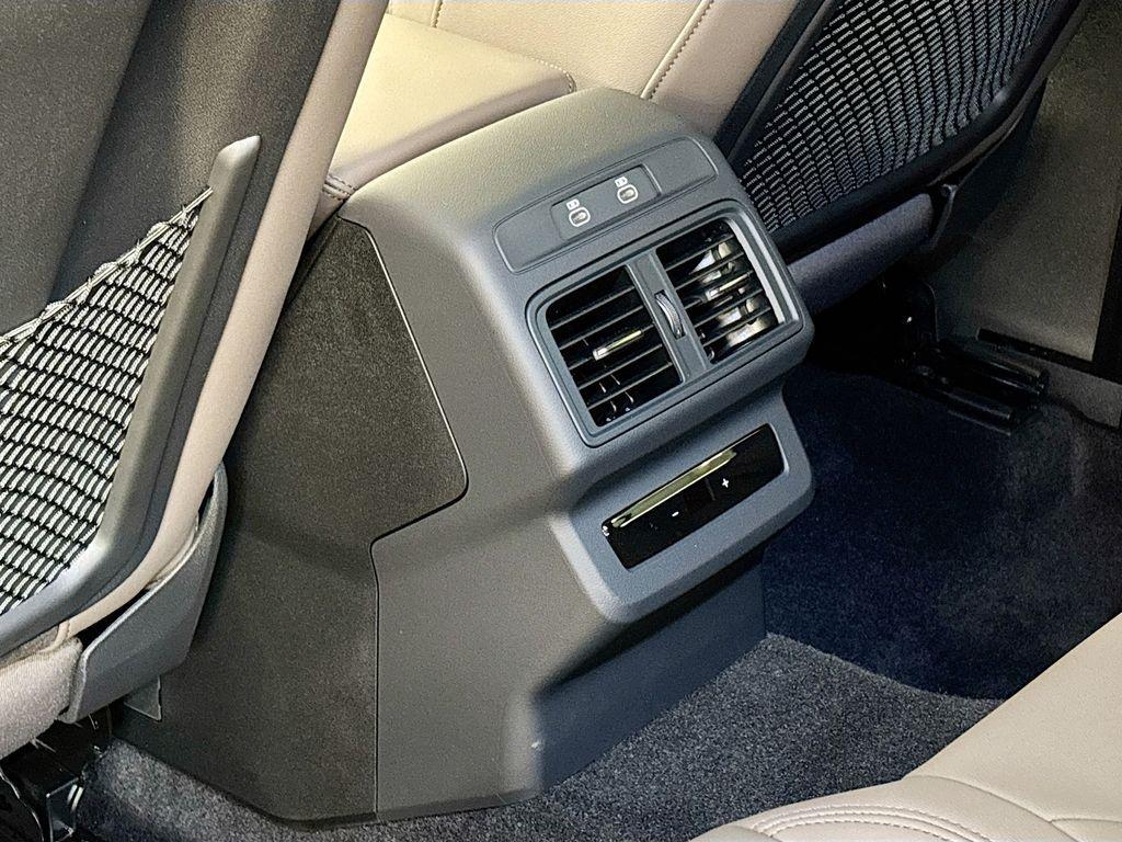 new 2025 Audi Q5 car, priced at $58,950
