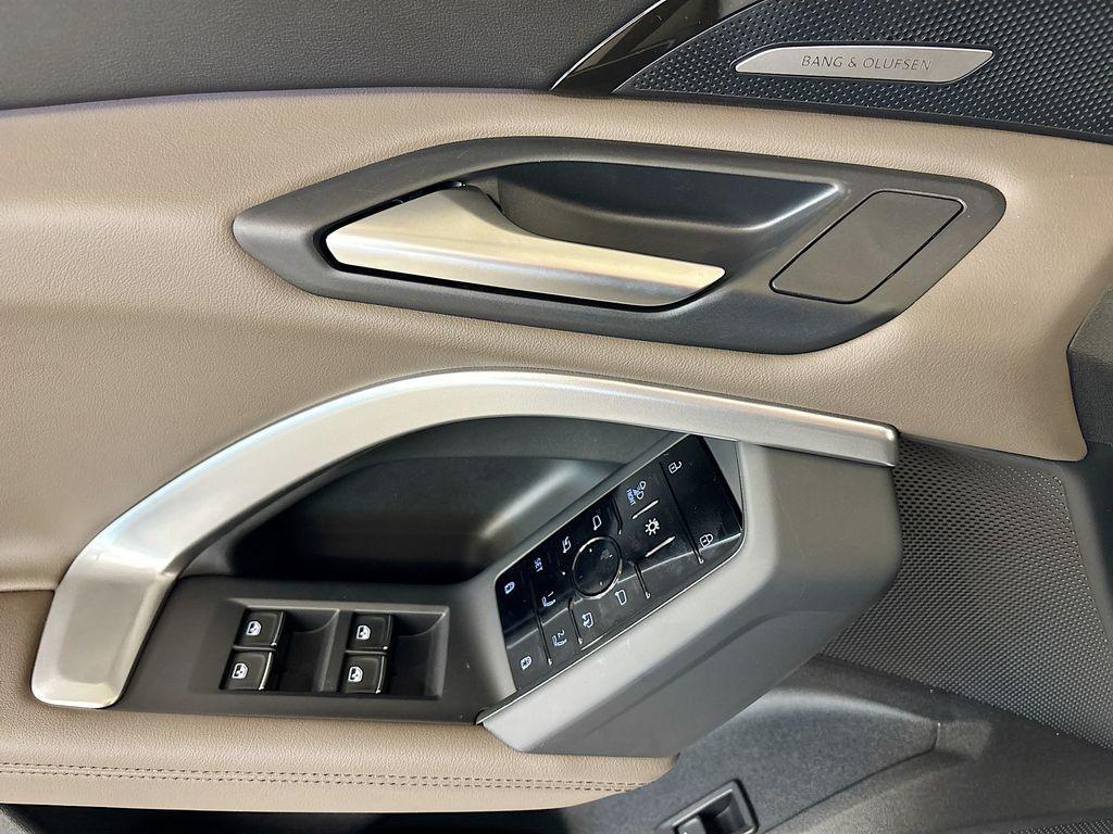 new 2025 Audi Q5 car, priced at $58,950