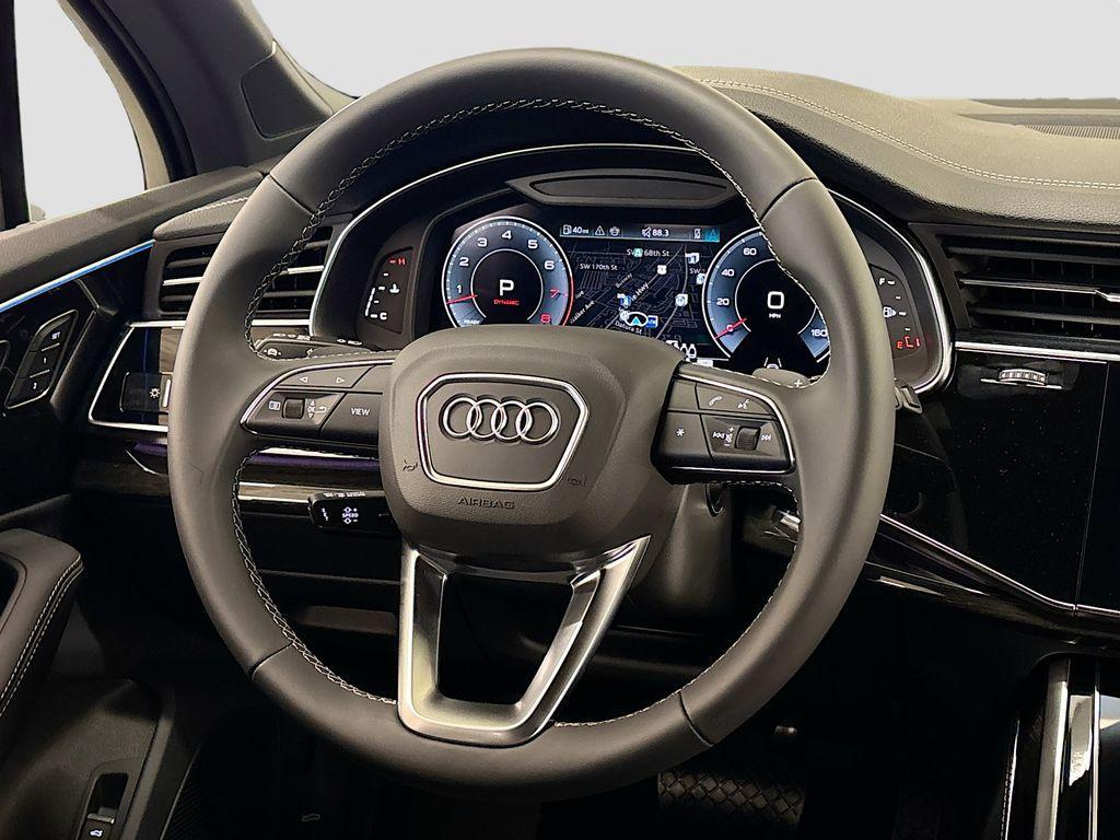 new 2025 Audi Q7 car, priced at $71,045