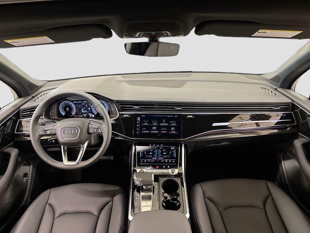new 2025 Audi Q7 car, priced at $71,045