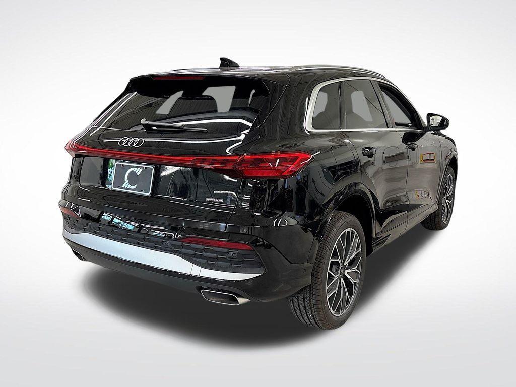 new 2025 Audi Q5 car, priced at $57,975