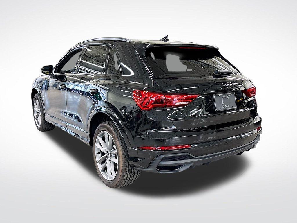 new 2025 Audi Q3 car, priced at $43,610