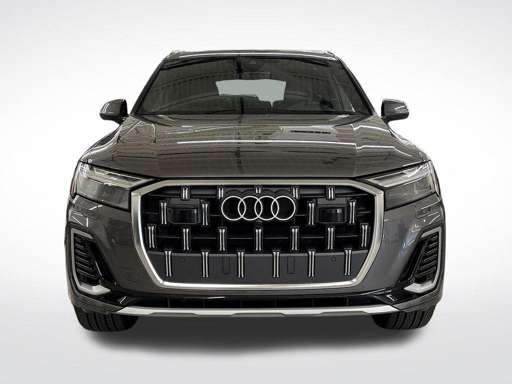 new 2025 Audi Q7 car, priced at $63,800