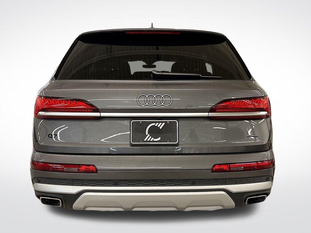 new 2025 Audi Q7 car, priced at $63,800