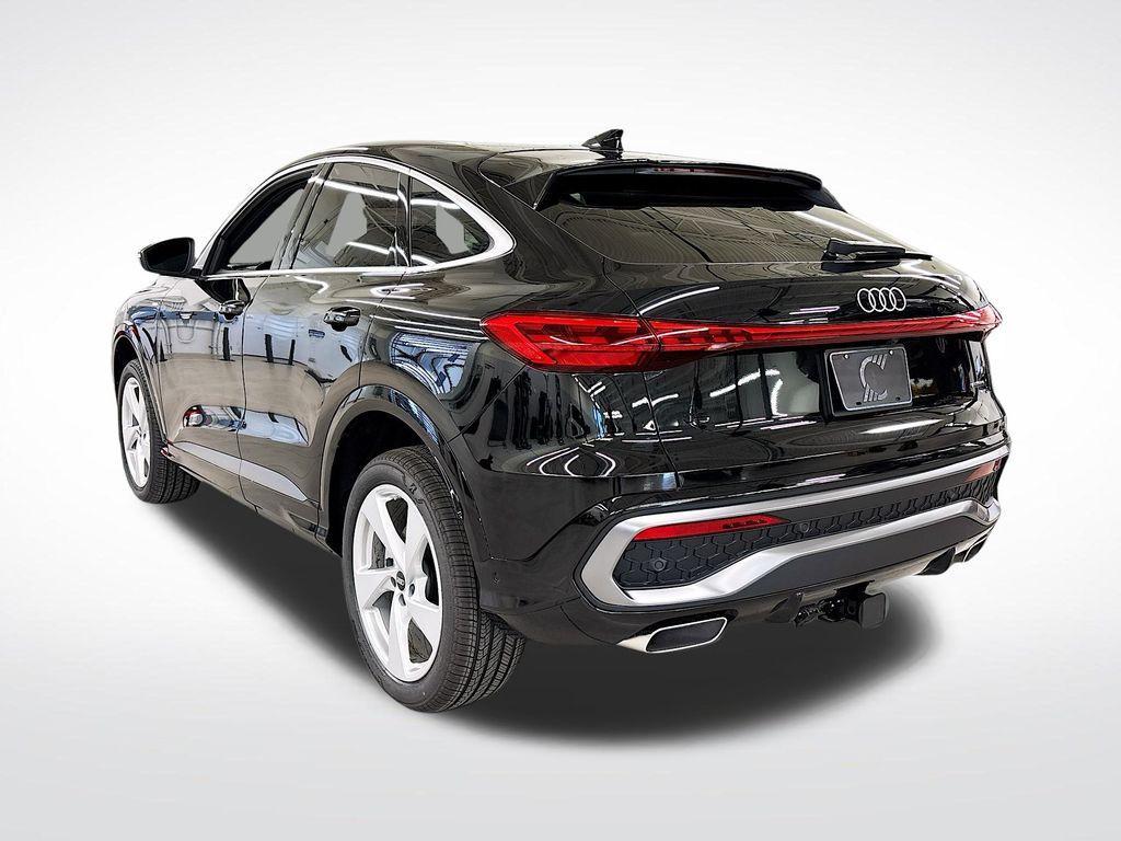 new 2025 Audi Q5 Sportback car, priced at $60,725