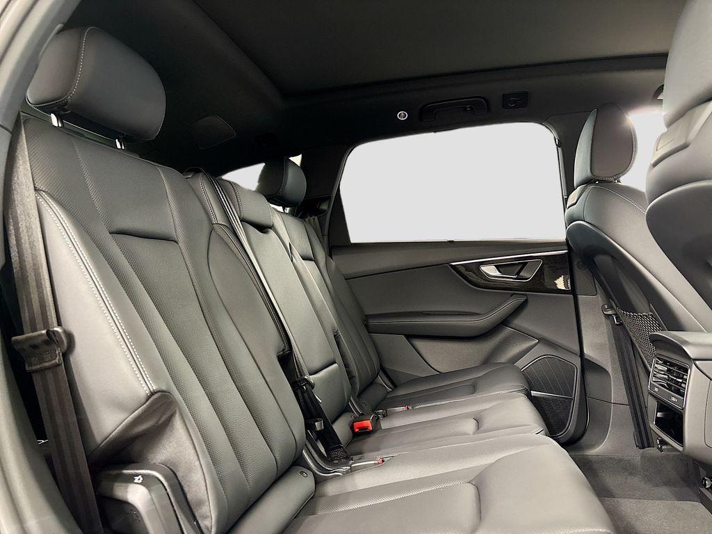 new 2026 Audi Q7 car, priced at $78,140