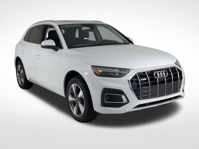 new 2025 Audi Q5 car, priced at $50,610
