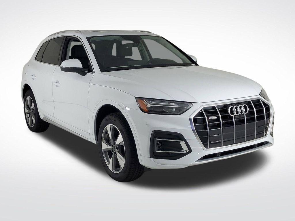 new 2025 Audi Q5 car, priced at $53,610