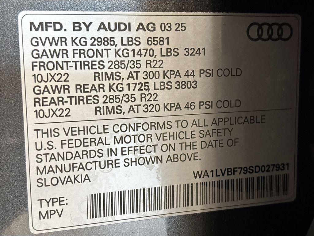 new 2025 Audi Q7 car, priced at $78,200