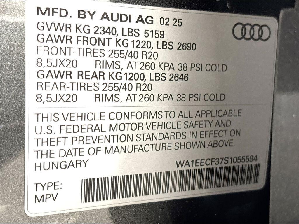 new 2025 Audi Q3 car, priced at $45,500