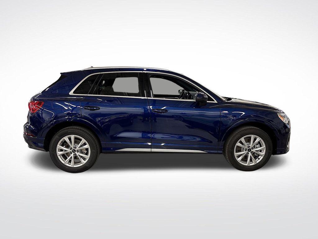 new 2025 Audi Q3 car, priced at $42,700