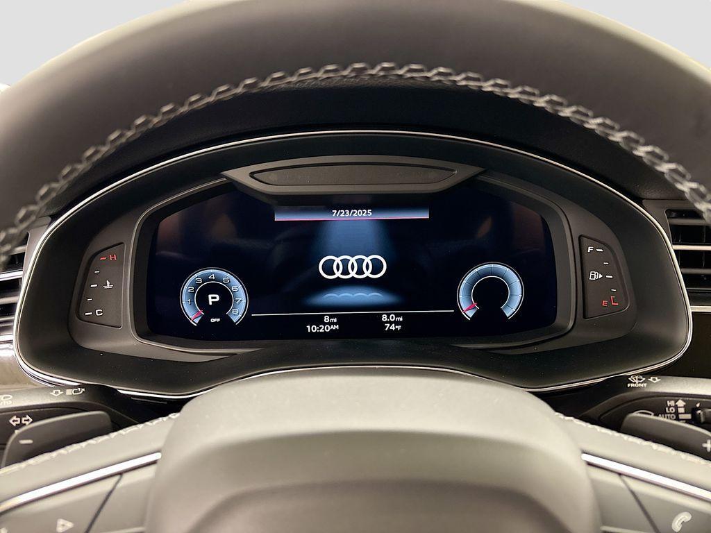 new 2025 Audi Q7 car, priced at $70,955
