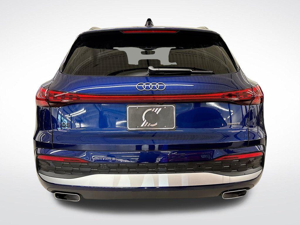 new 2025 Audi Q5 car, priced at $54,660