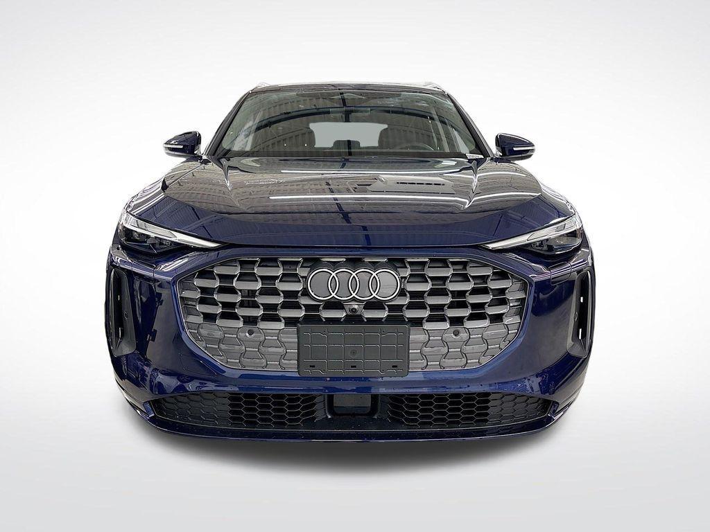 new 2025 Audi Q5 car, priced at $54,660