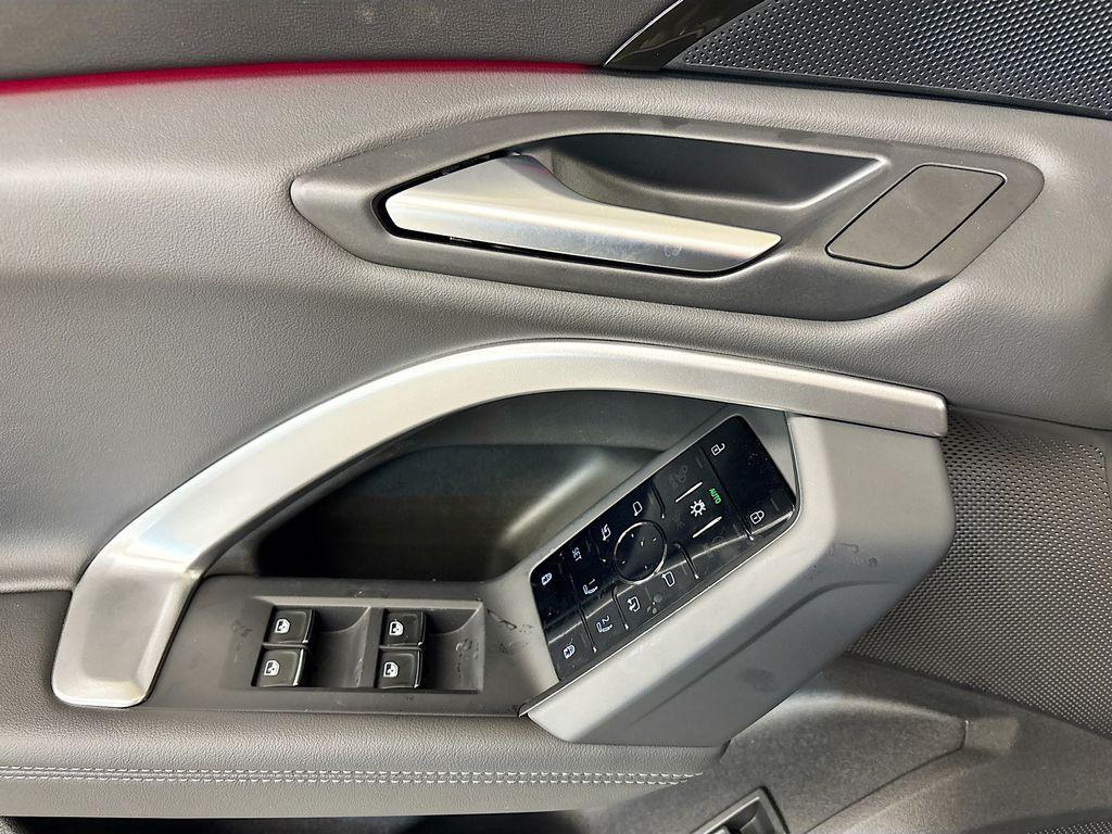 new 2025 Audi Q5 car, priced at $54,660