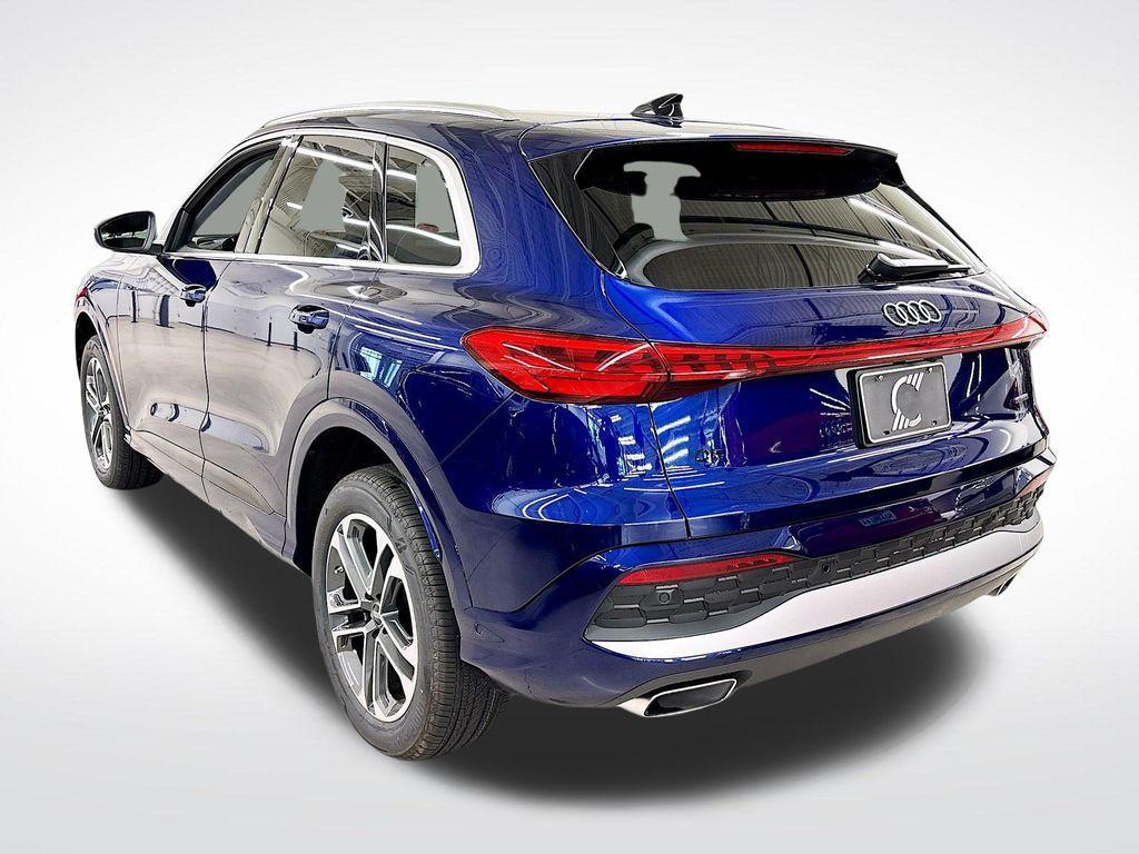 new 2025 Audi Q5 car, priced at $54,660