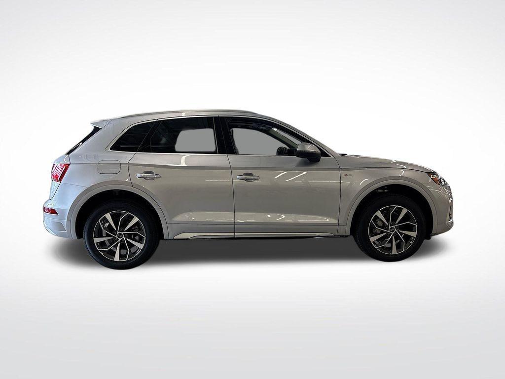 new 2024 Audi Q5 car, priced at $49,131