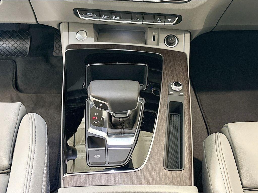 new 2024 Audi Q5 car, priced at $49,131