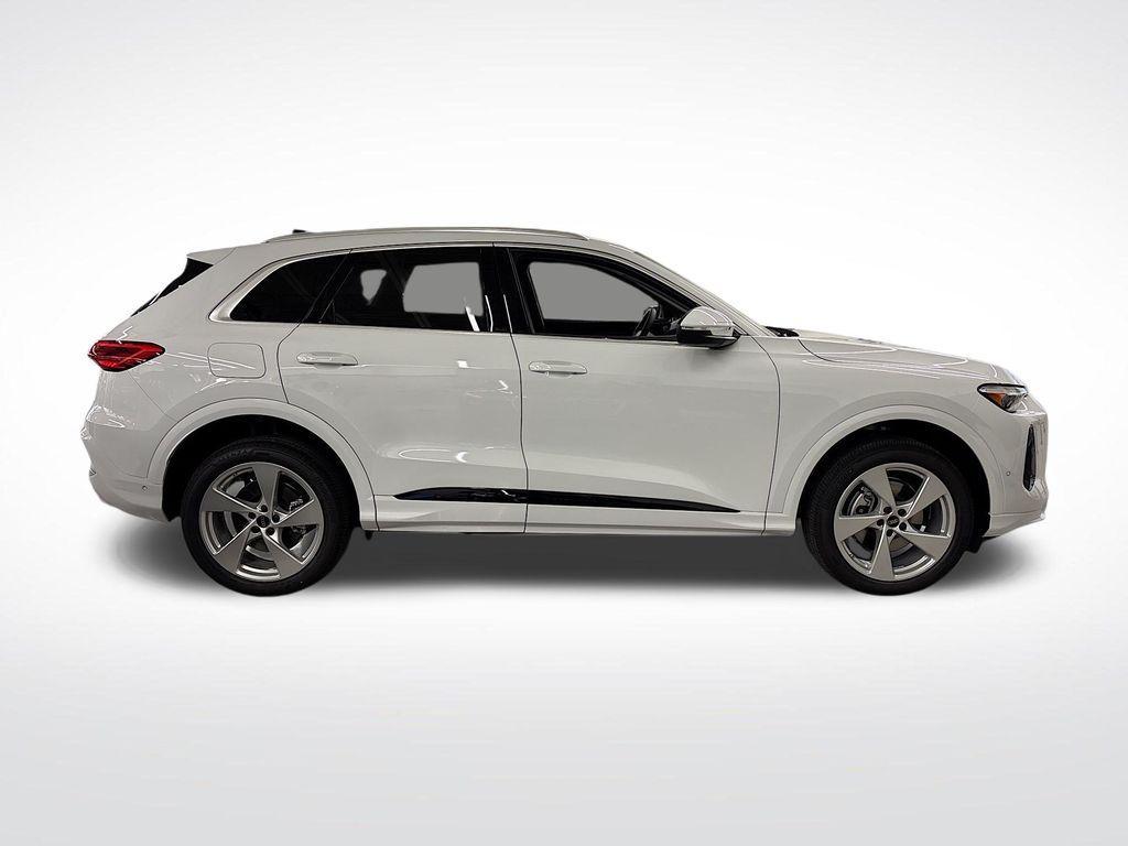 new 2025 Audi Q5 car, priced at $57,350
