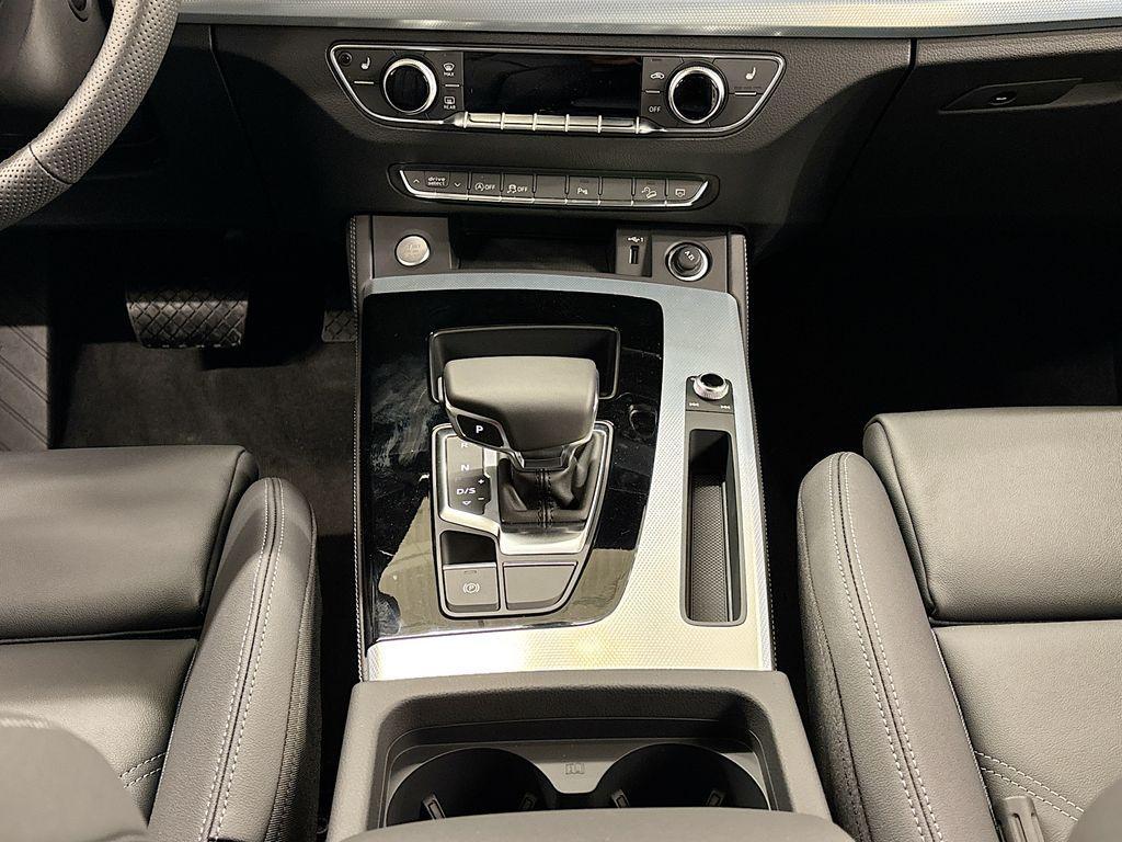 new 2025 Audi Q5 car, priced at $58,910